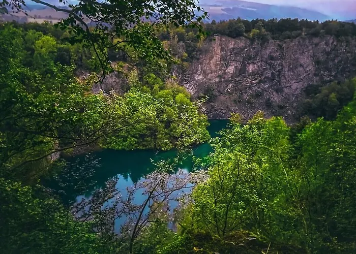 بيت للعطل With 2 Bedrooms *